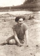 Painter Natali Goncharova.JPG